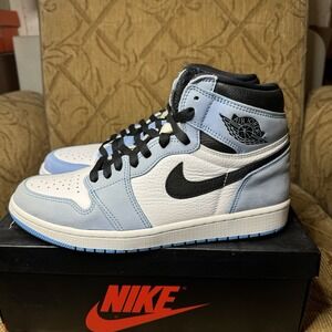 Jordan 1 High University‎ Blue, Men's Size 9.5 Left shoe faded